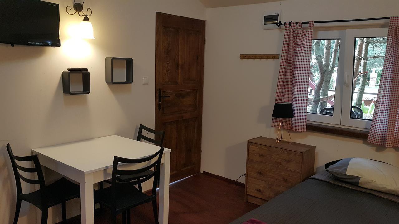 Osada Pod Czerwonym Debem - Czarny Mlyn Jastrzebia Gora Exterior foto