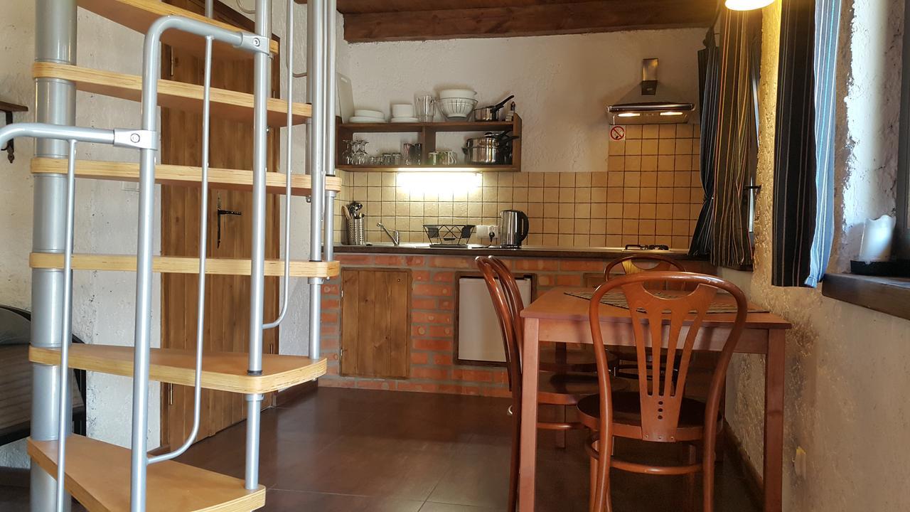 Osada Pod Czerwonym Debem - Czarny Mlyn Jastrzebia Gora Exterior foto