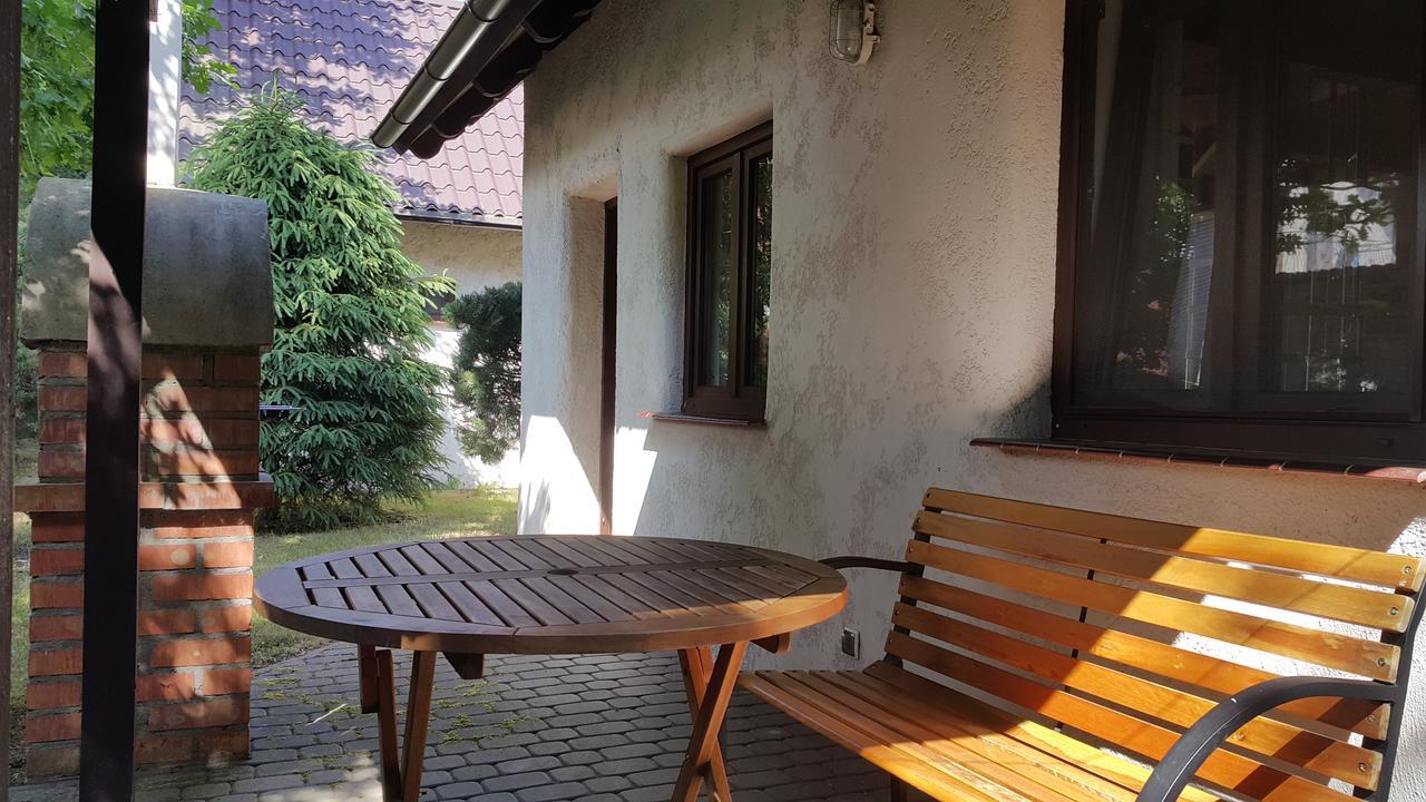Osada Pod Czerwonym Debem - Czarny Mlyn Jastrzebia Gora Exterior foto