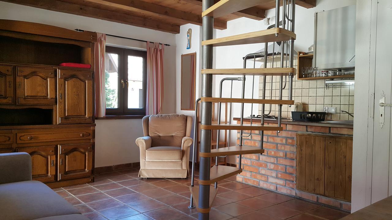 Osada Pod Czerwonym Debem - Czarny Mlyn Jastrzebia Gora Exterior foto